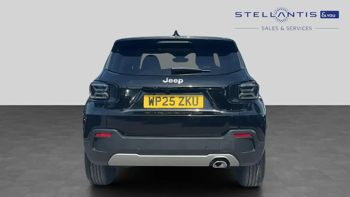 Used Jeep Avenger Summit 100 HP (73 kW) 2025 Black SUV