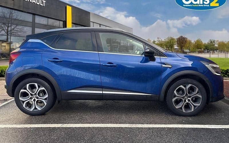 Second-hand Renault Captur Techno 91 CP (66 kW) 2022 SUV