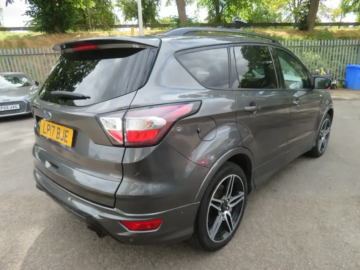 Used Ford Kuga ST-Line 150 HP (110 kW) 2017 Grey SUV