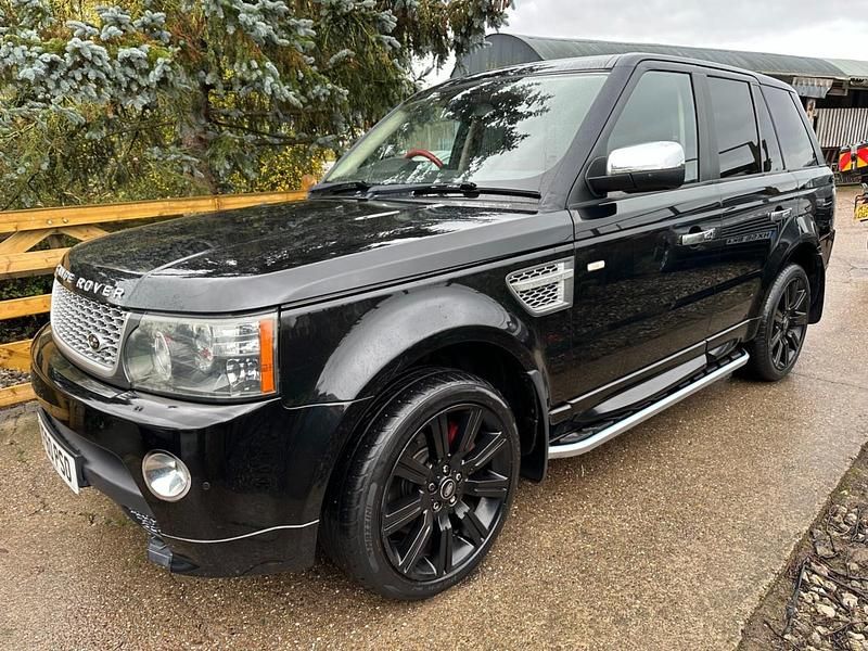 Black Used 2011 Land Rover Range Rover Autobiography SUV | £7,495 (Super price) - Image 1/4