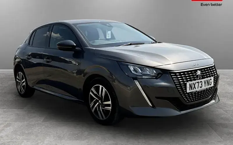 Used Peugeot 208 Allure+ 102 HP (75 kW) 2023 Hatchback
