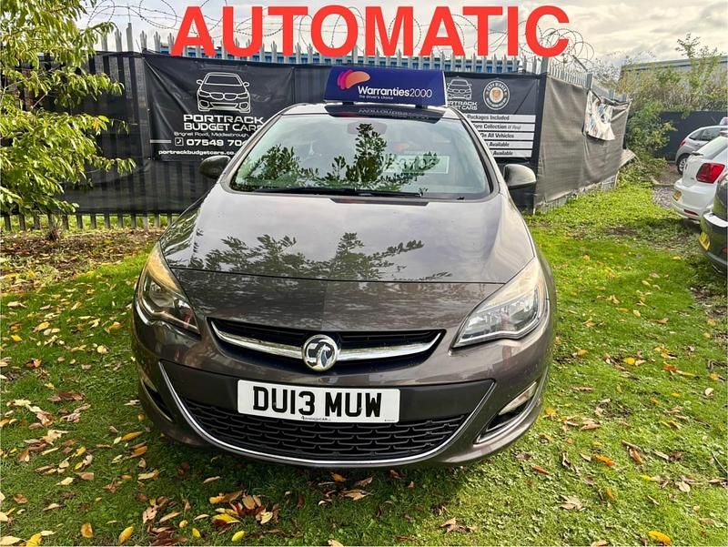 Grey Used 2013 Vauxhall Astra Hatchback | £3,795 (Fair price) - Image 1/4