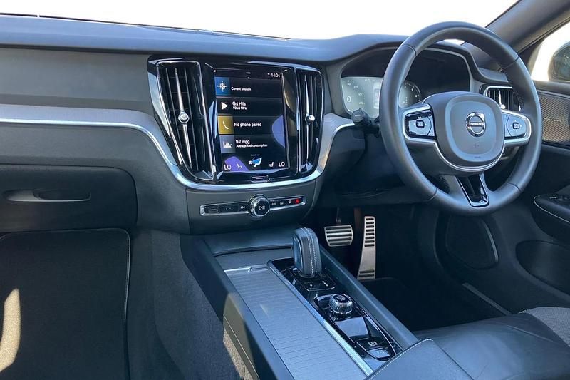 Used Volvo S60 R-Design 250 HP (183 kW) 2022 Grey Sedan