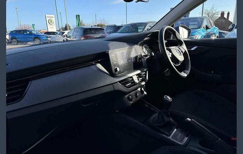 Used Skoda Kamiq SE 108 HP (79 kW) 2023 Blue SUV