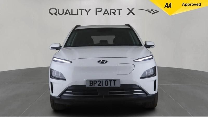 Used Hyundai Kona Premium 150 kW (204 HP) 2021 White SUV