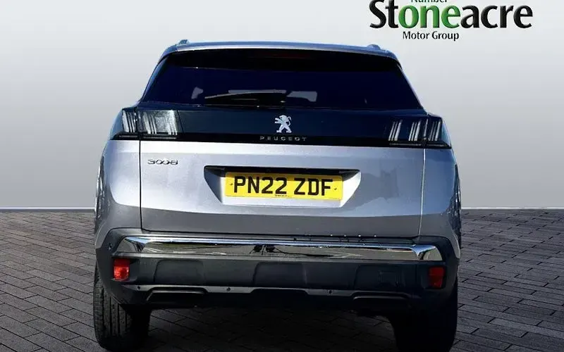 Used Peugeot 3008 Allure Premium 131 HP (96 kW) 2022 Grey SUV