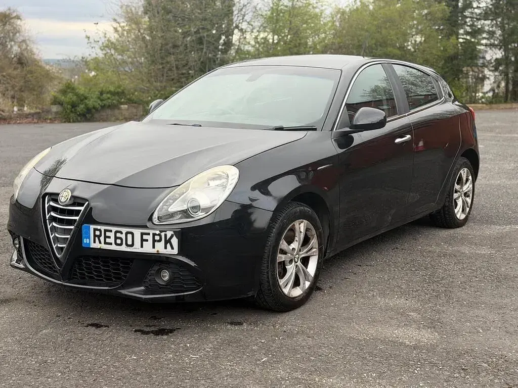 Used Alfa Romeo Giulietta Lusso 170 HP (125 kW) 2010 Black Hatchback