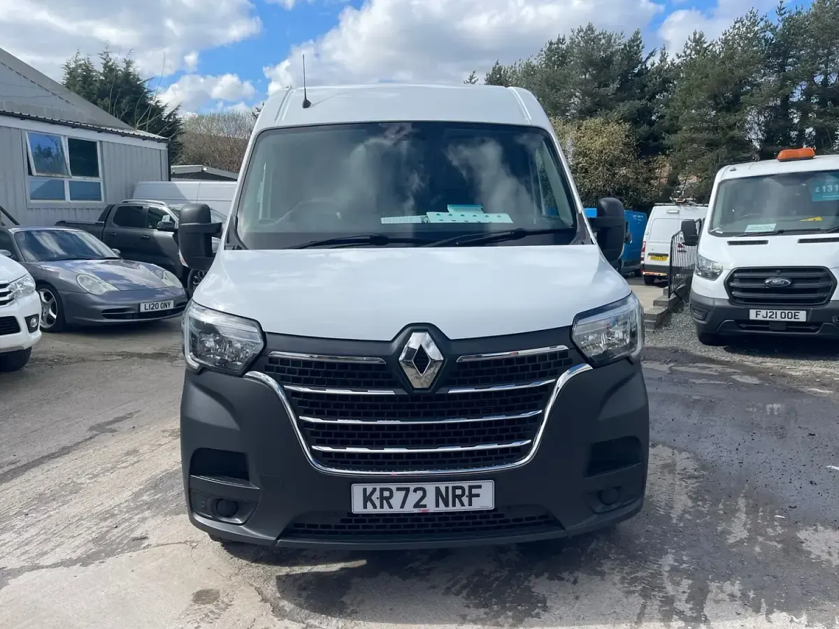 Used Renault Master 2023 White MPV