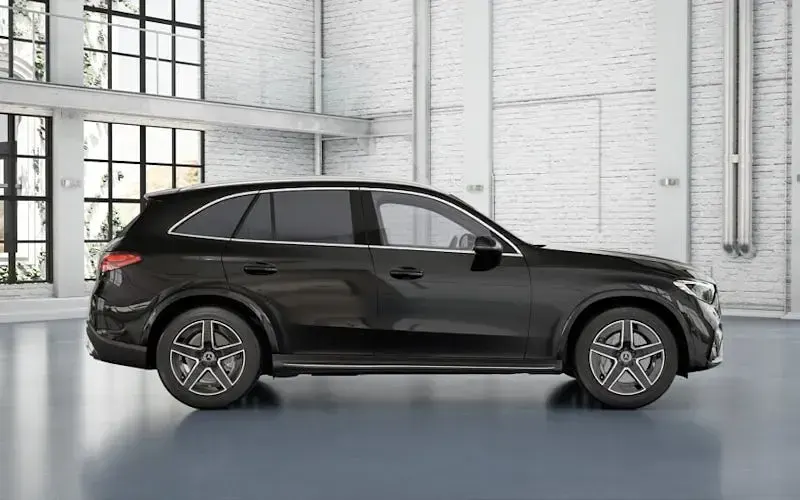New Mercedes GLC300 AMG line 258 HP (189 kW) 2025 SUV