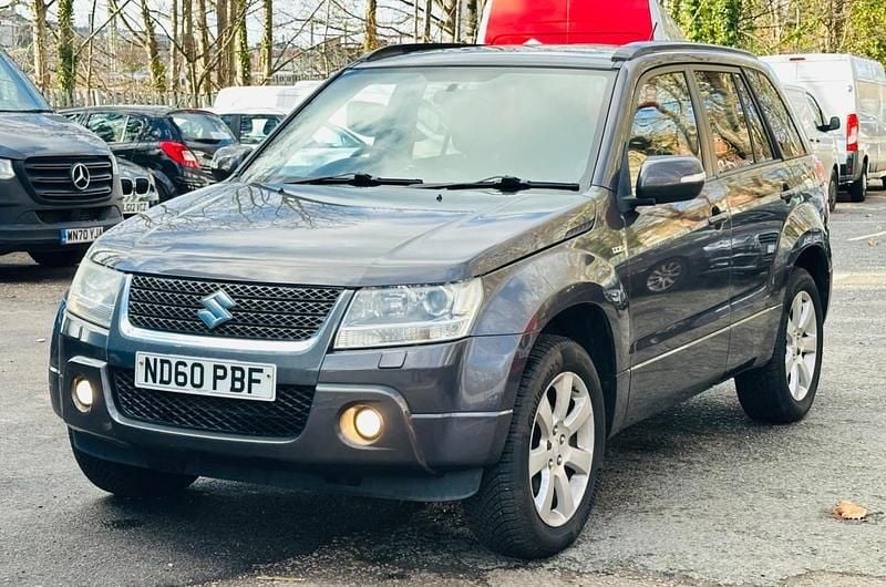 Used Suzuki Grand Vitara SZ5 129 HP (94 kW) 2010 Grey Estate
