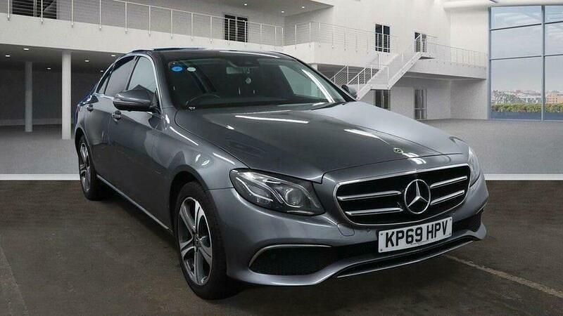 Used Mercedes E220 Premium 194 HP (142 kW) 2019 Grey Sedan