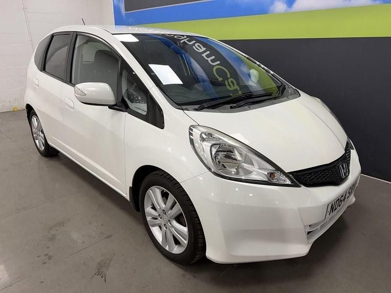 Second-hand Honda Jazz ES 99 CP (72 kW) 2015 Alb Hatchback