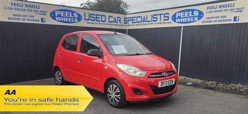 Red Used 2013 Hyundai i10 Classic Hatchback | £2,975 (A bit pricey) - Image 1/4