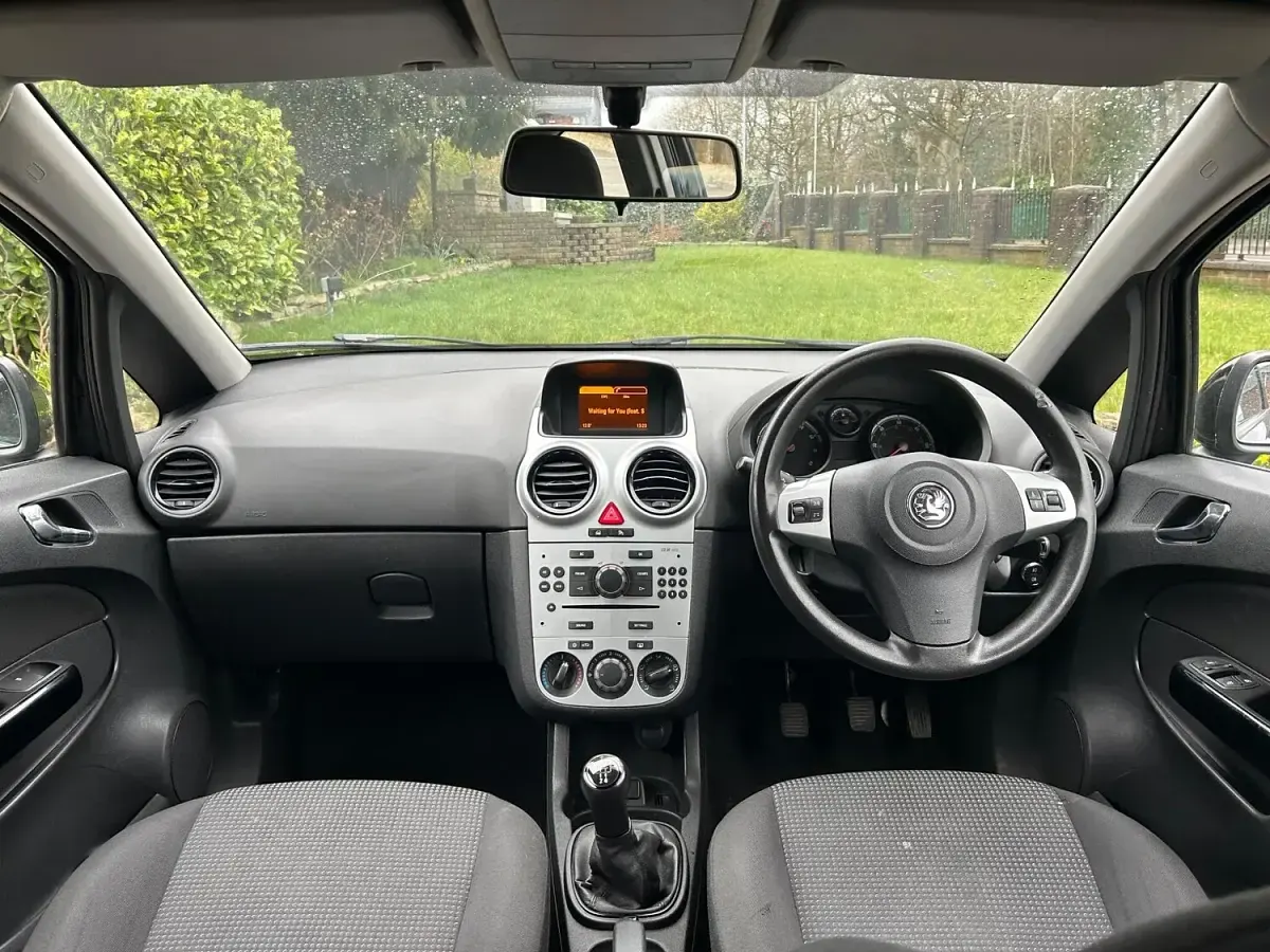 Used Vauxhall Corsa Excite 2011 Black Hatchback