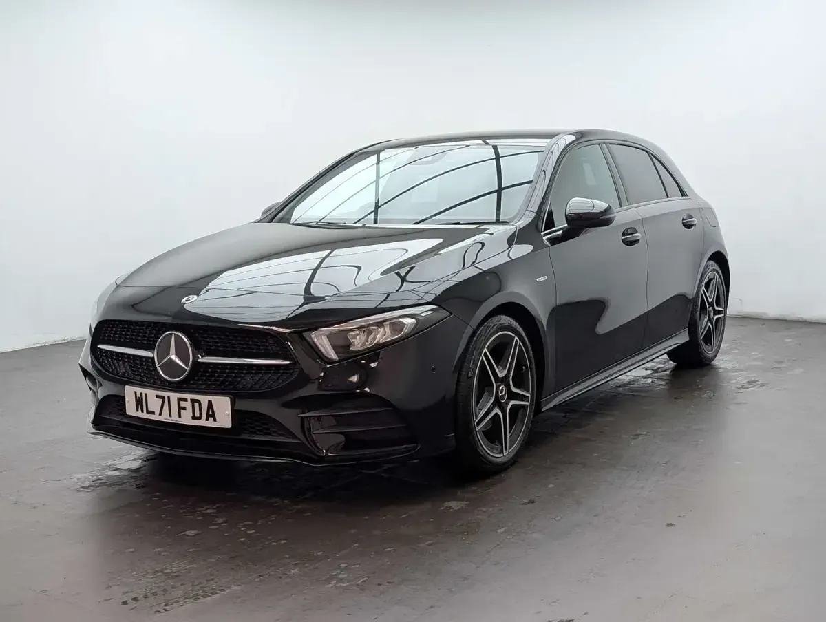 Used Mercedes A200 Executive 163 HP (119 kW) 2021 Black Hatchback
