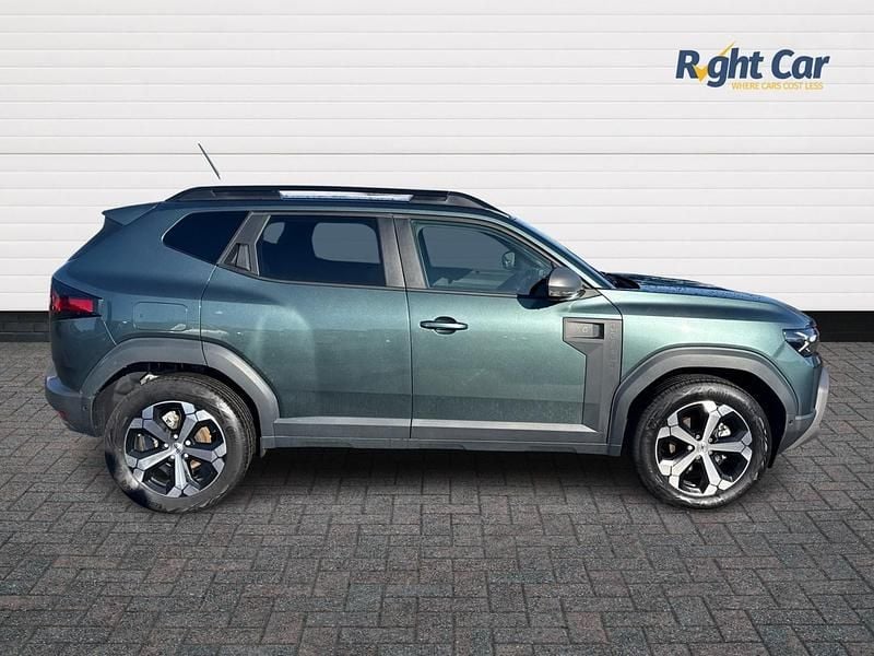 New Dacia Duster Journey 2025 Green Hatchback