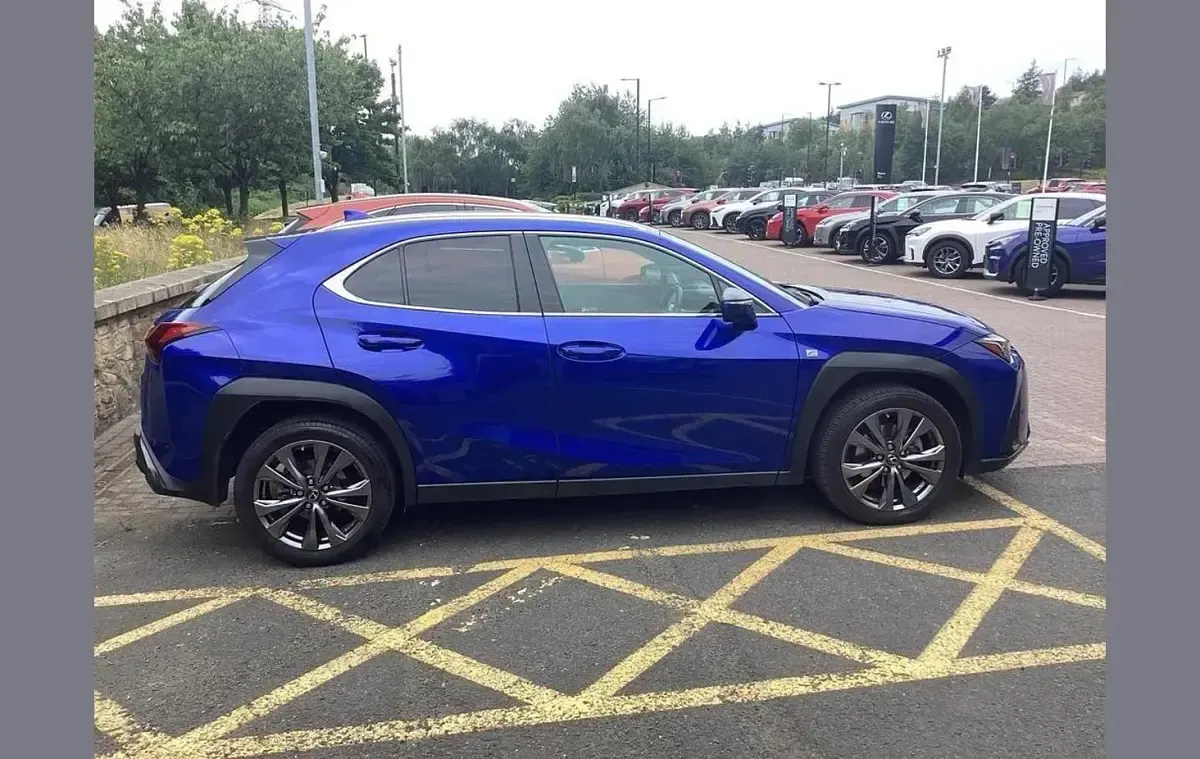 Used Lexus UX 250h Sport Design Packet 180 HP (132 kW) 2023 Blue SUV