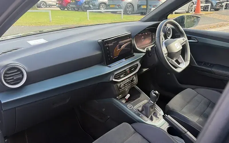 Used Seat Arona Xperience Lux 110 HP (80 kW) 2023 Grey SUV