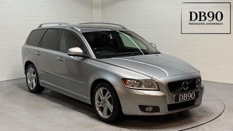 Used Volvo V50 SE Lux 2012 Silver Estate