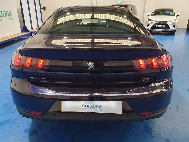 Used Peugeot 508 Active 130 HP (95 kW) 2020 Blue Hatchback
