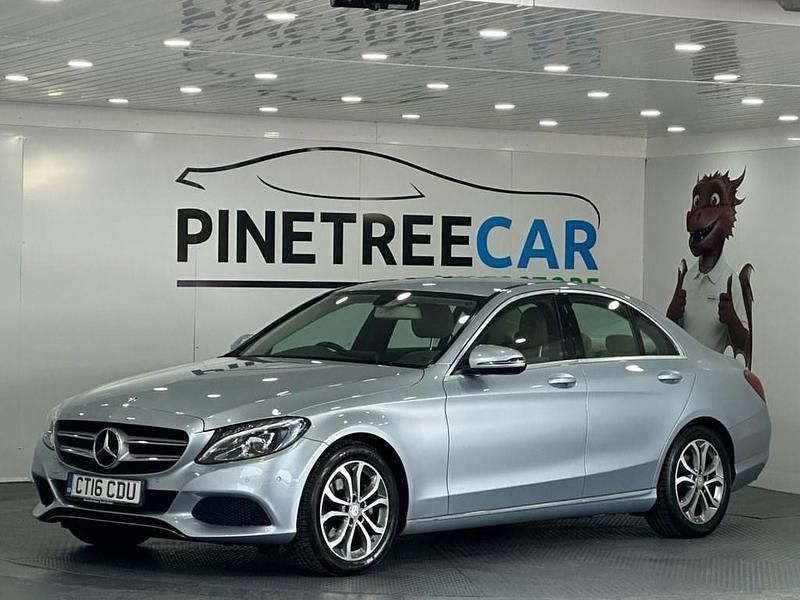 Used Mercedes C220 170 HP (125 kW) 2016 Silver Sedan