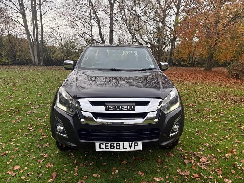 Used Isuzu D-Max 2018 Black Pickup