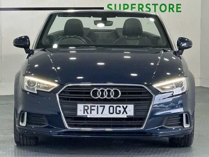 Usado Audi A3 Cabriolet Sport 150 CV (110 kW) 2017 Azul Descapotable