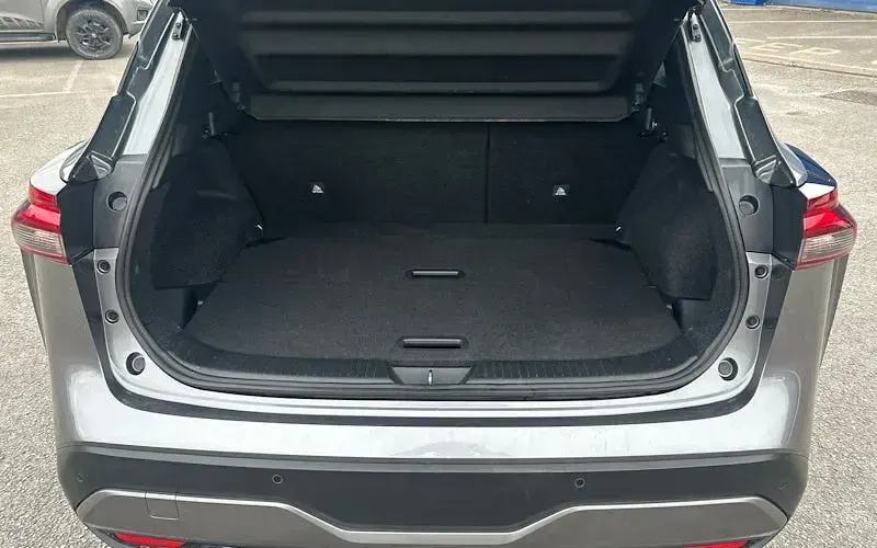 Used Nissan Qashqai N-Connecta 190 HP (139 kW) 2023 Grey SUV