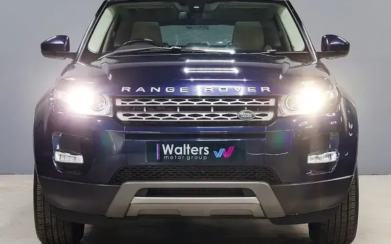 Used Land Rover Range Rover evoque Pure 190 HP (139 kW) 2015 Hatchback