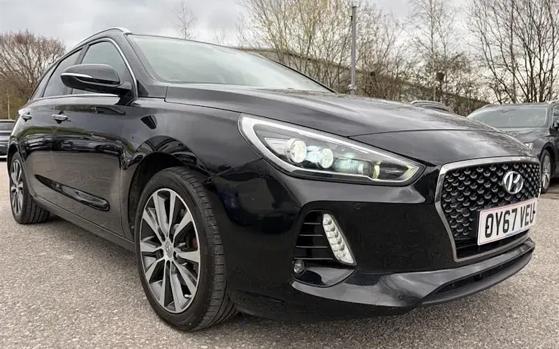 Used Hyundai i30 Premium 140 HP (102 kW) 2019 Estate