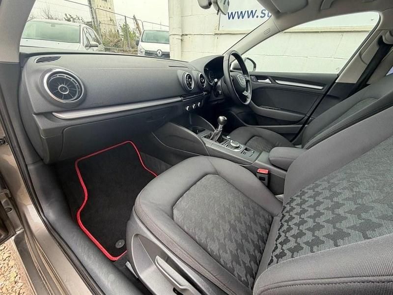 Used Audi A3 Sportback Design 110 HP (80 kW) 2016 Grey Hatchback
