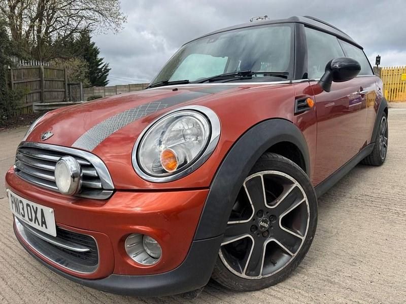 Used Mini Cooper Clubman 122 HP (89 kW) 2013 Orange Estate
