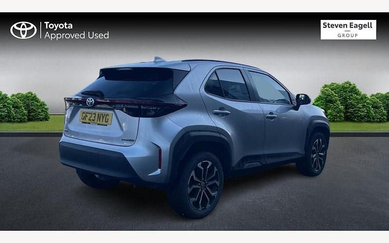 Used Toyota Yaris Hybrid Design 116 HP (85 kW) 2026 Estate