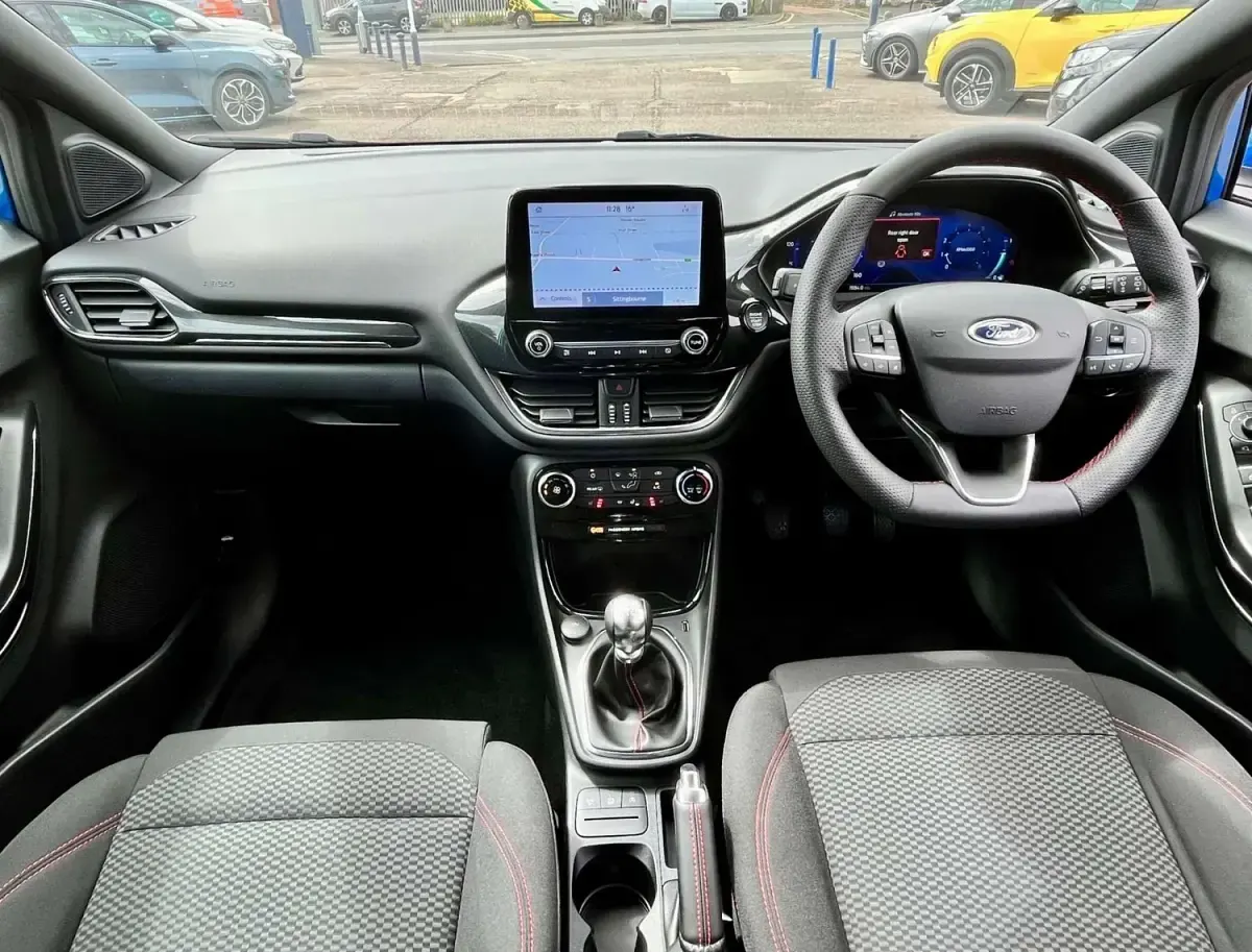 Używany Ford Puma ST-Line 125 KM (91 kW) 2023 Niebieski SUV
