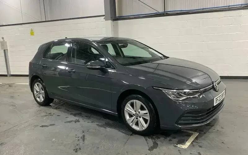 Used VW Golf VIII Life 116 HP (85 kW) 2024 Hatchback