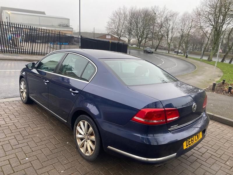 Used VW Passat SE 2011 Blue Sedan