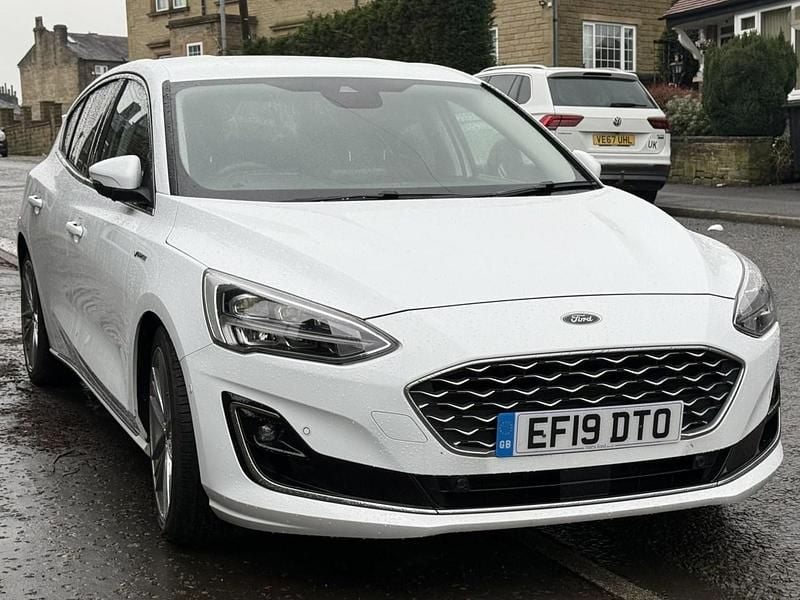Used Ford Focus Vignale 125 HP (91 kW) 2019 White Hatchback