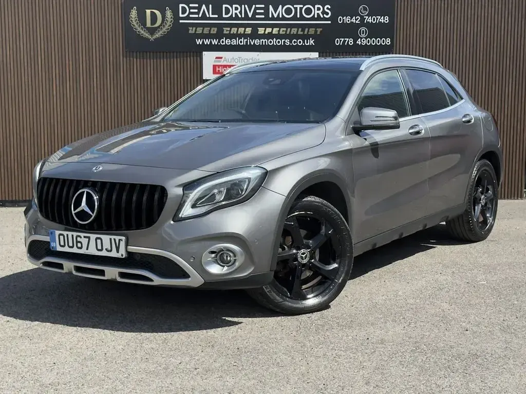 Used Mercedes GLA200 Premium Plus 136 HP (100 kW) 2017 Grey SUV