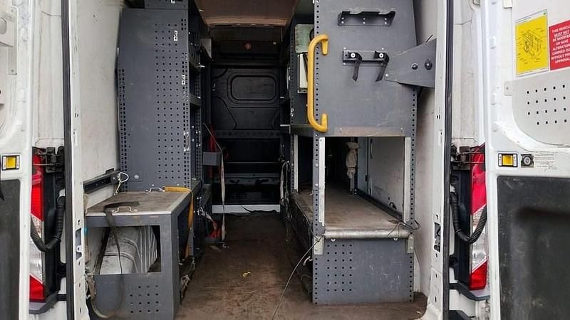 Begagnad Ford Transit Ultimate 130 HK (95 kW) 2018 Vit