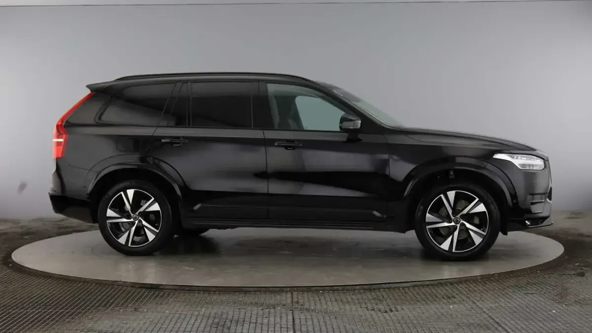 Used Volvo XC90 Plus 235 HP (172 kW) 2023 SUV