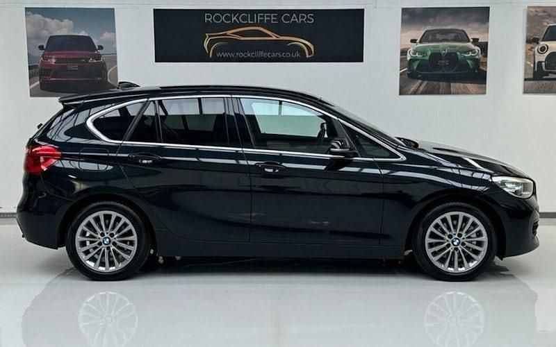 Used BMW 218 Luxury Line 140 HP (102 kW) 2020 Estate