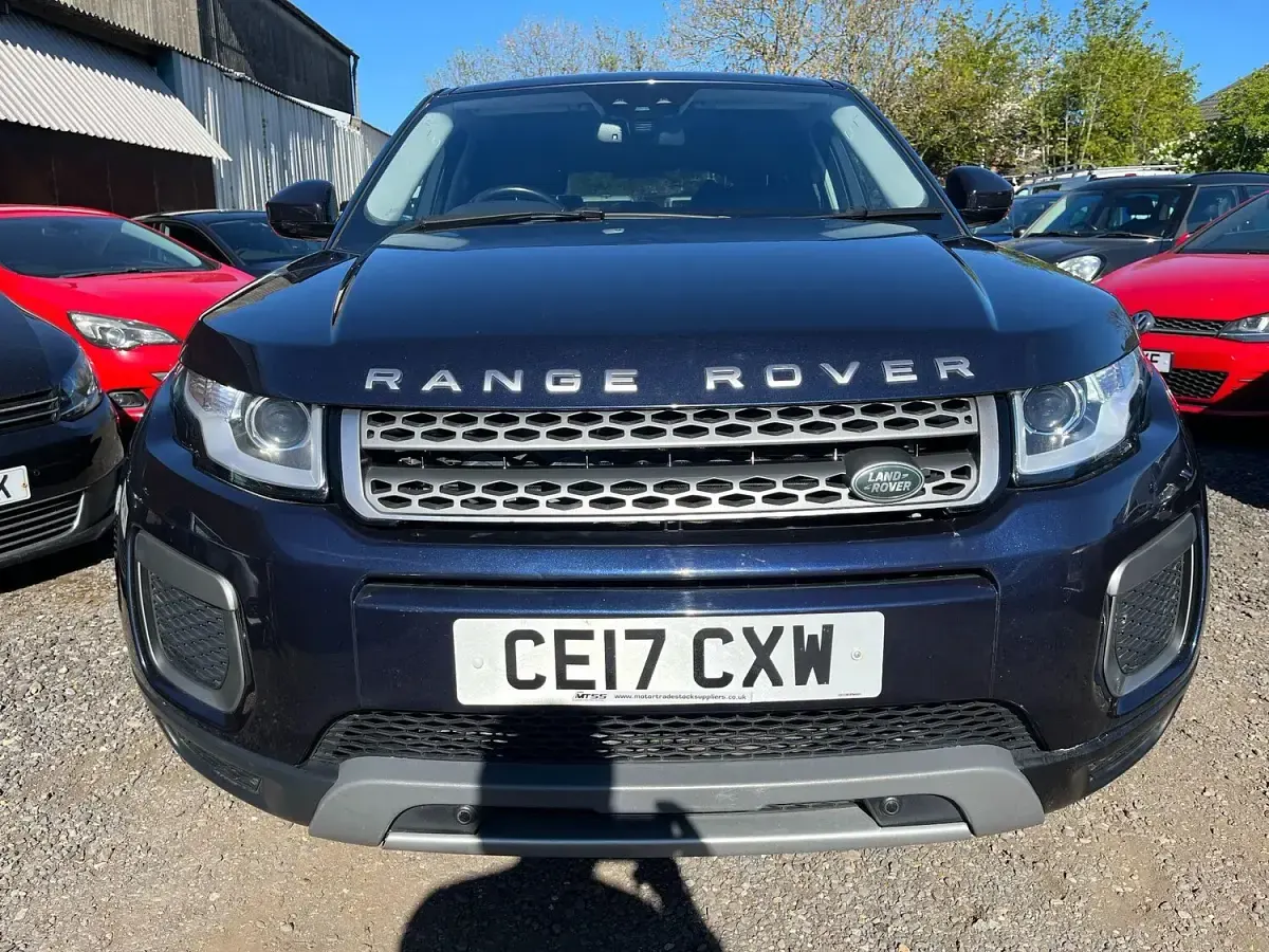 Used Land Rover Range Rover evoque SE 150 HP (110 kW) 2017 Blue Estate