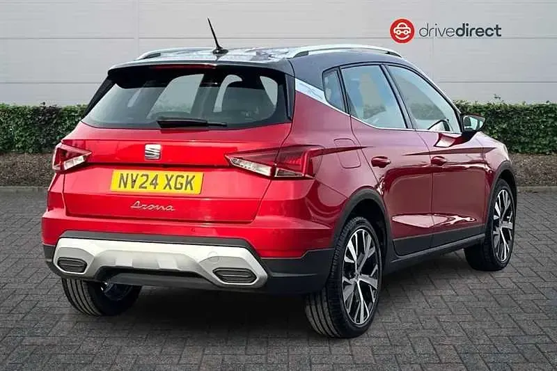 Used Seat Arona Xperience Lux 115 HP (84 kW) 2024 Red SUV