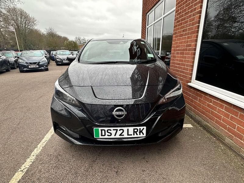 Used Nissan Leaf N-Connecta 110 kW (150 HP) 2022 Black Hatchback