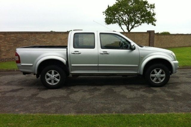 Used Isuzu Pick up 129 HP (94 kW) 2004 Pickup