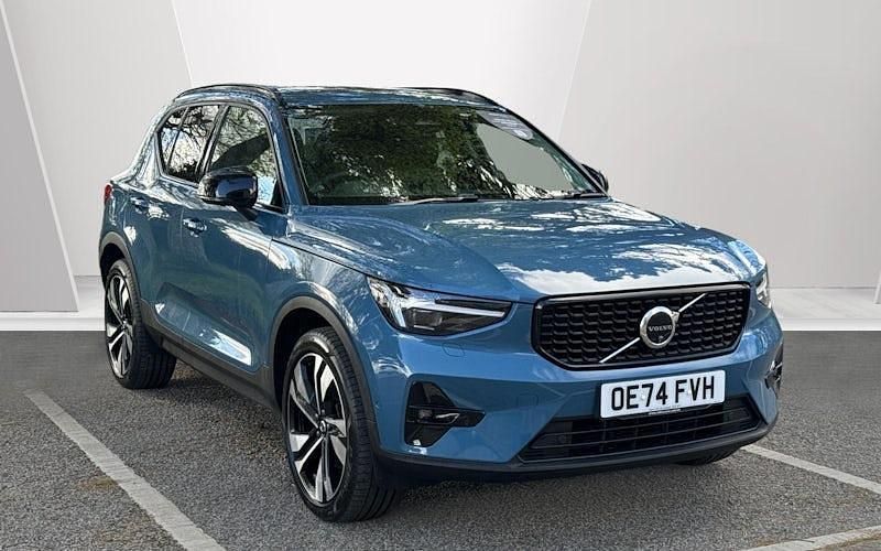 Usado Volvo XC40 Ultra 197 HP (144 kW) 2026 SUV
