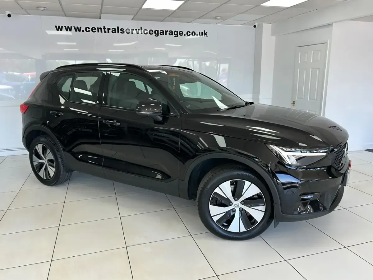 Used Volvo XC40 Plus 2023 Black SUV