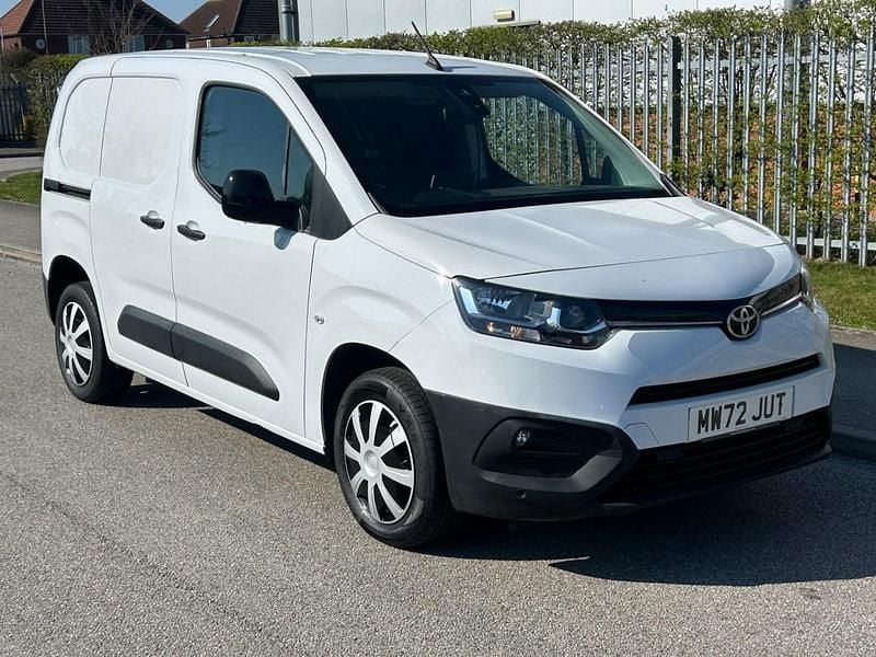 Used Toyota Proace Active 2021 White MPV