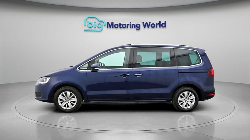Used VW Sharan SE 150 HP (110 kW) 2021 Blue MPV