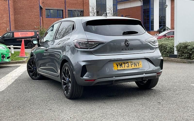 Used Renault Clio V Esprit Alpine 143 HP (105 kW) 2025 Hatchback
